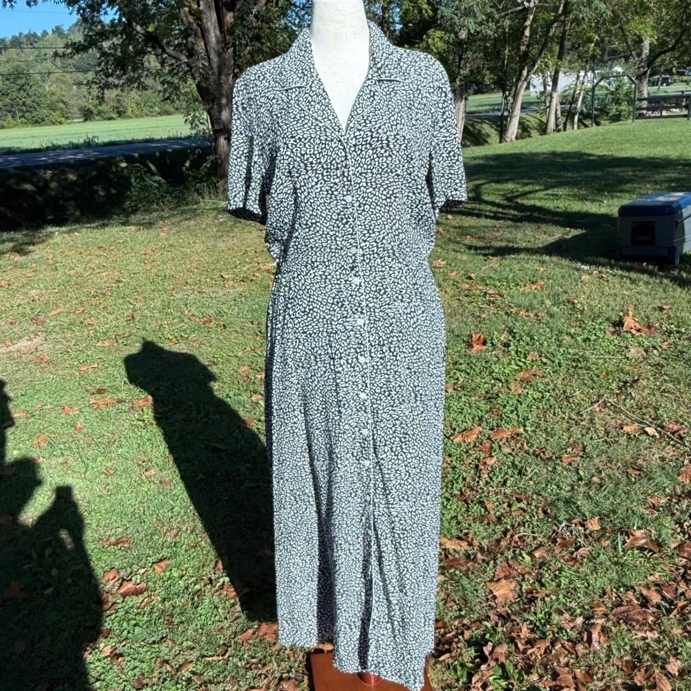 Liz Claiborne Dresses Women 16 Black White Leopard Print Button Front Maxi Dress